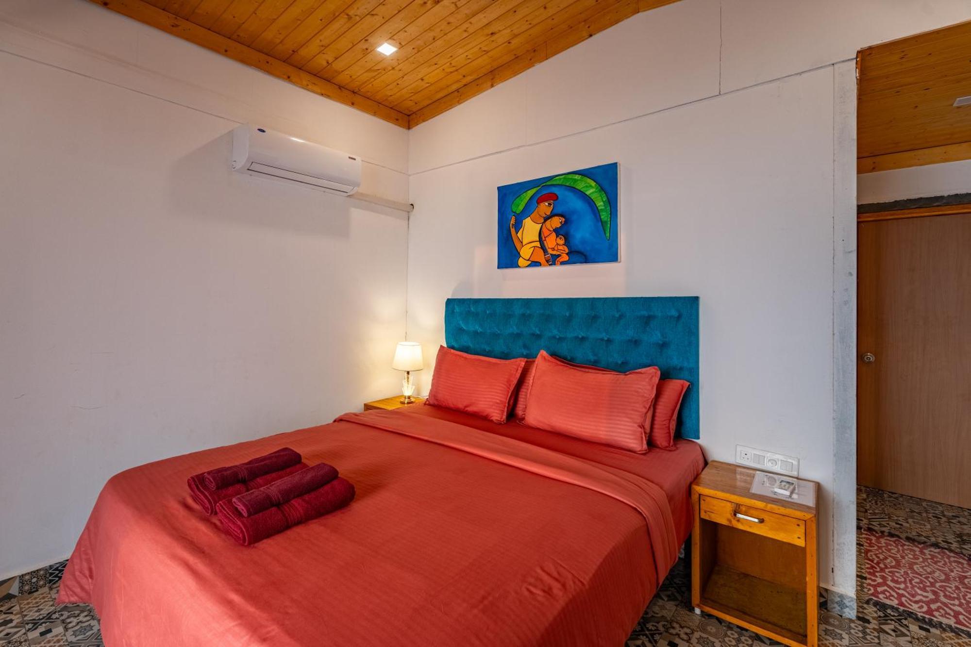 Simrose Hotel Агонда Екстериор снимка