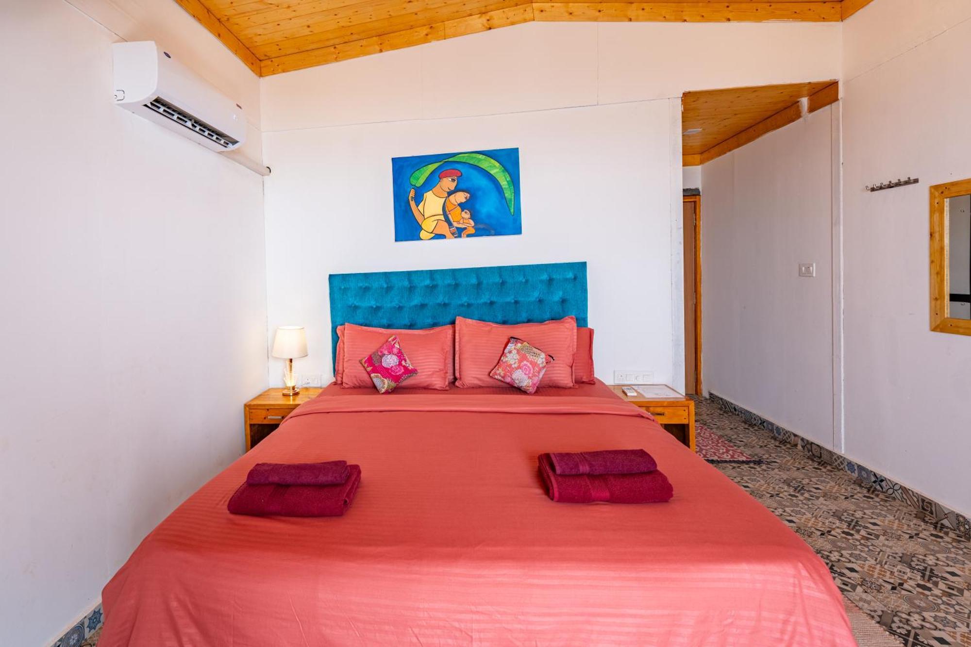 Simrose Hotel Агонда Екстериор снимка
