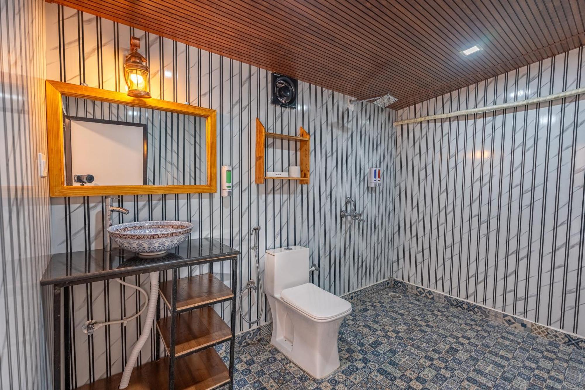 Simrose Hotel Агонда Екстериор снимка